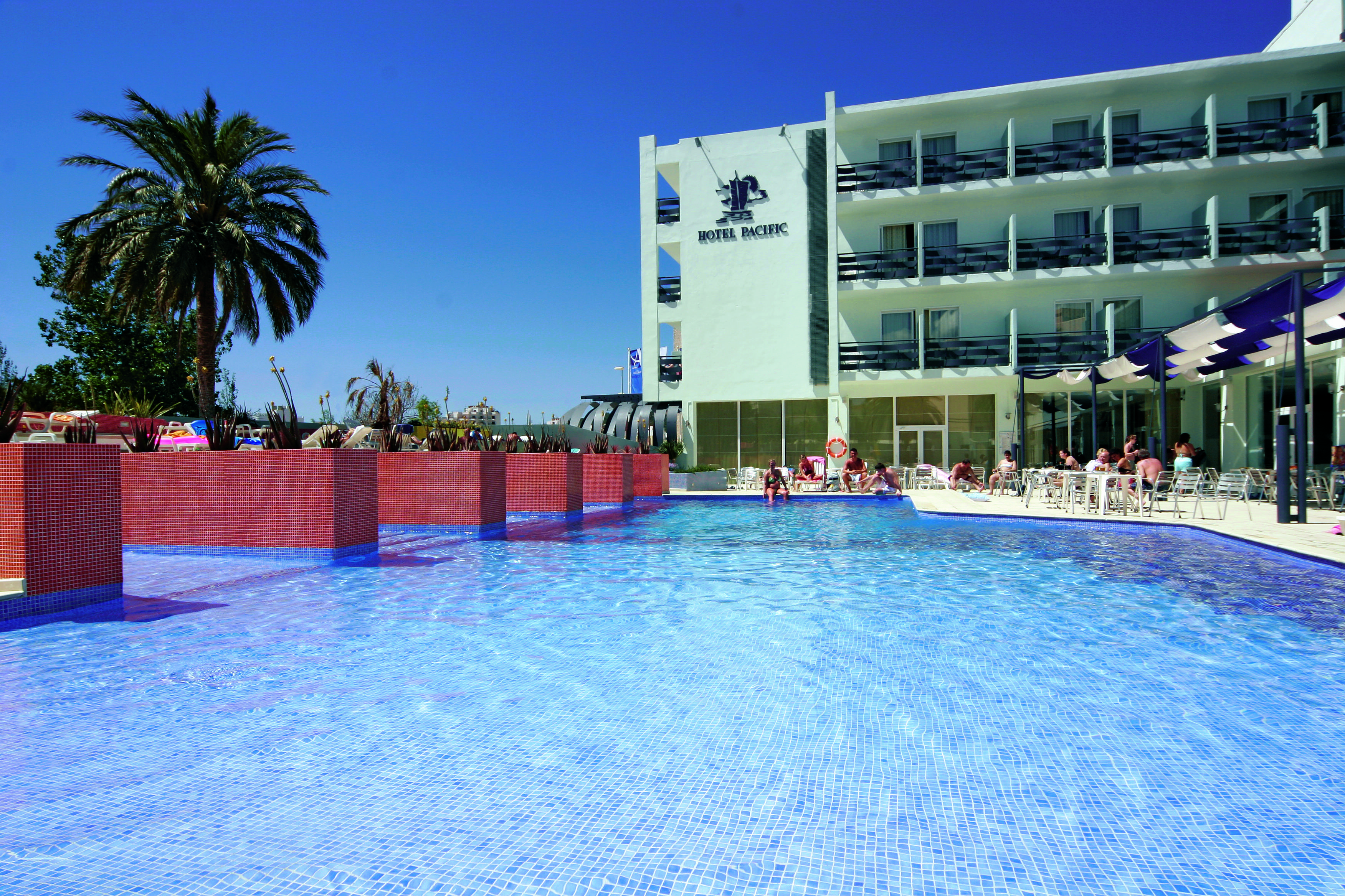 Azuline Hotel Pacific Сан-Антонио-Абад Экстерьер фото