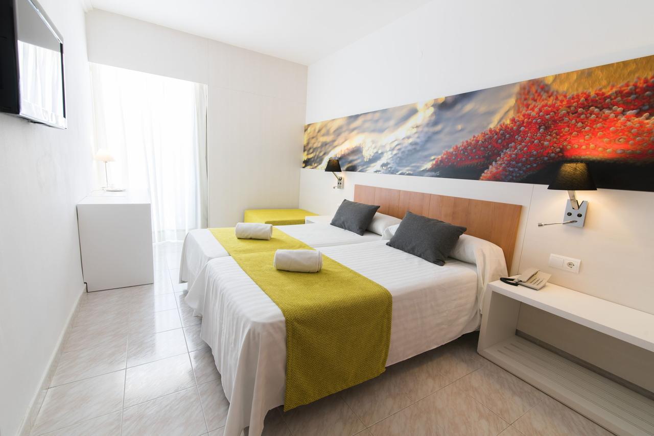 Azuline Hotel Pacific Сан-Антонио-Абад Экстерьер фото